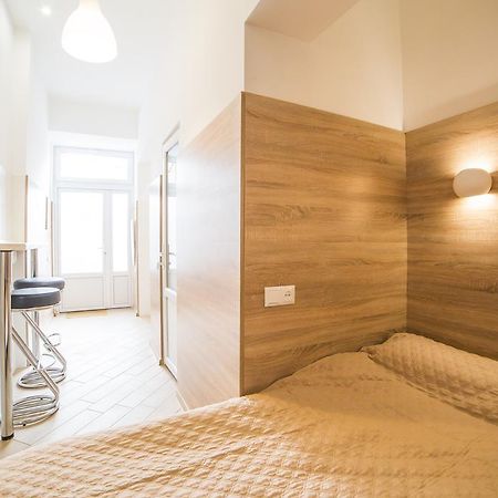 Apartment on Kulisha 29-а Львов Экстерьер фото